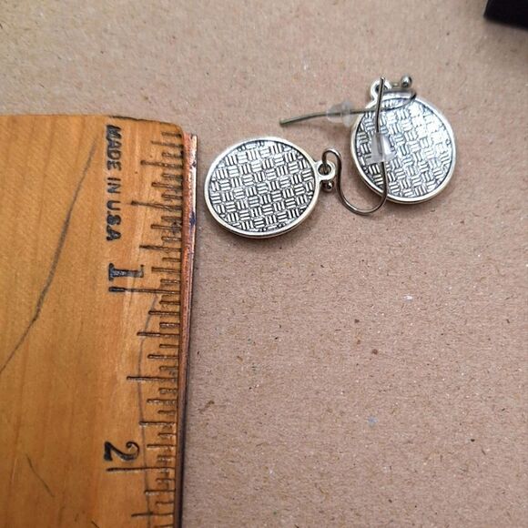 silver Victorian circle earrings Minimalist jewelry - Picture 4 of 5